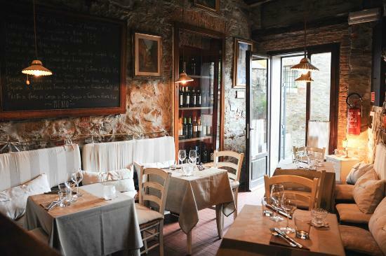 Posto Pubblico Dei F.lli Cech