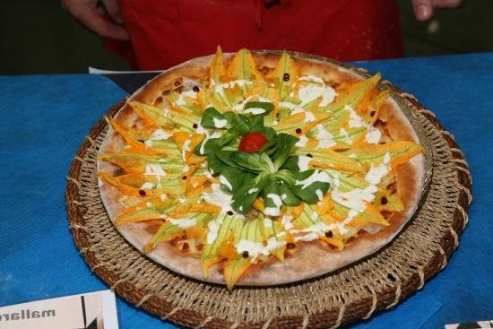 Pizzeria Osée Piatti Tipici