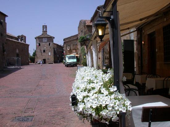 Trattoria Pizzeria La Tavernetta