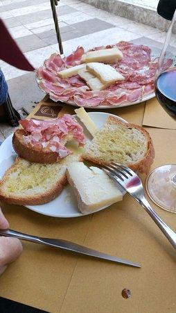 Enoteca Benedetto Vino