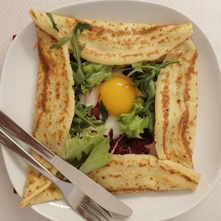 Crepes De Lune
