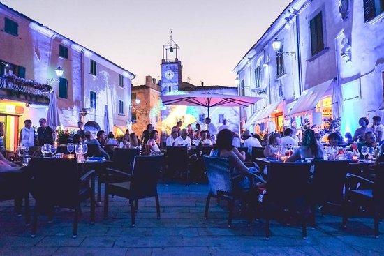 Un cricri nel silenzio