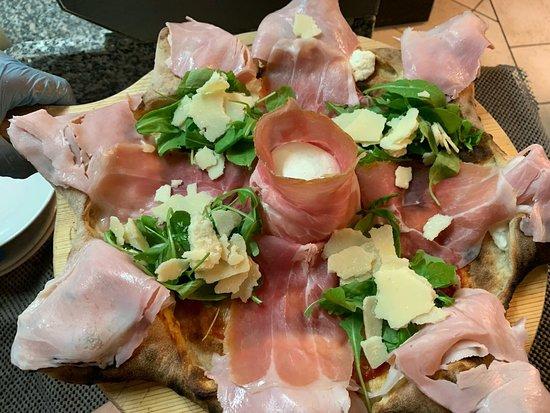 Pizzeria Napoletana Amore & Passione