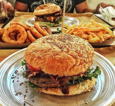 Arcimboldo Gourmet Burger & Co