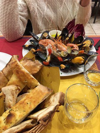 Marechiaro Pizzeria Bisteccheria