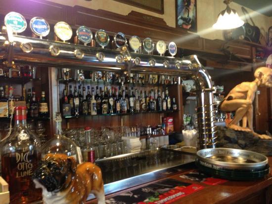 The Wall Taverna Fantasy