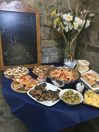 Bar Caffè Gelateria Tanta Roba